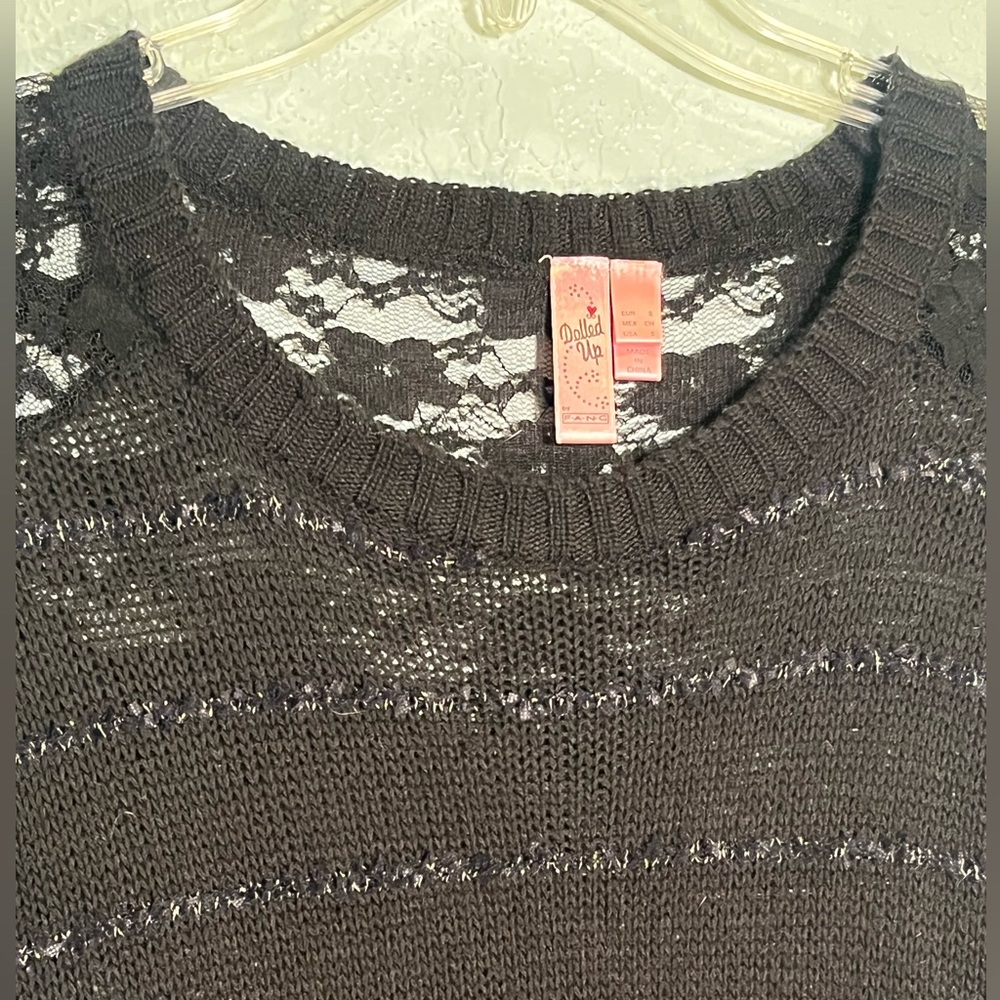 DOLLED UP by Fang Cute & Sexy Black Sweater w/Lace & Metallic Details Size S - Picture 9 of 10